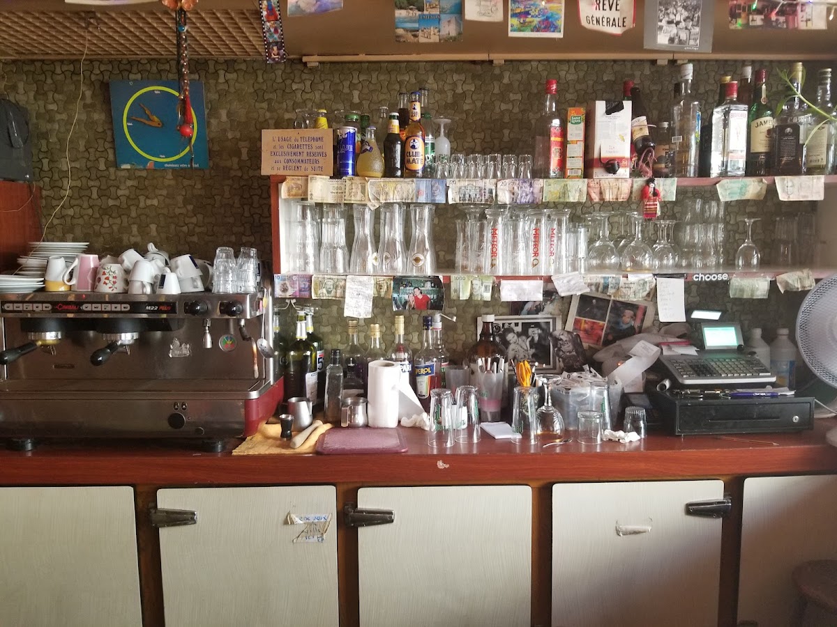 Bistrot Littéraire Les Cascades-10