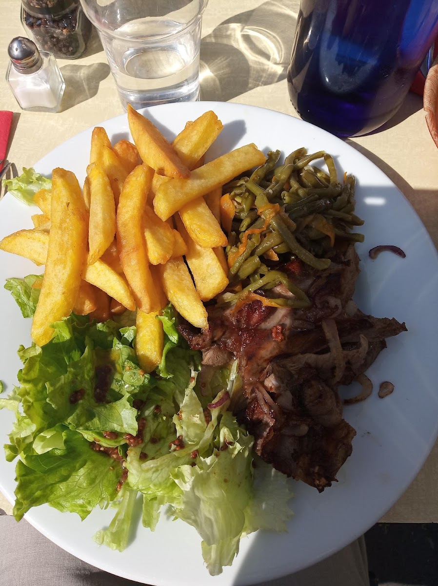 Bistrot Littéraire Les Cascades-6